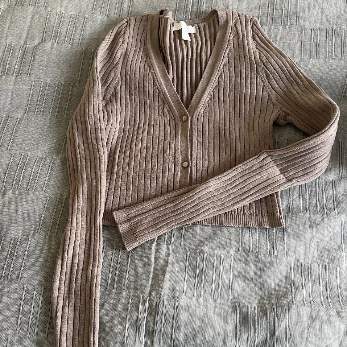 Helt oanvända tröjor