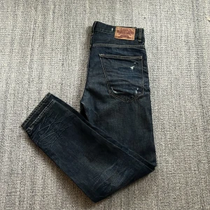 Crocker jeans  - Feta vintage crocker jeans i fint skick, skriv vid funderingar. MVH Simon