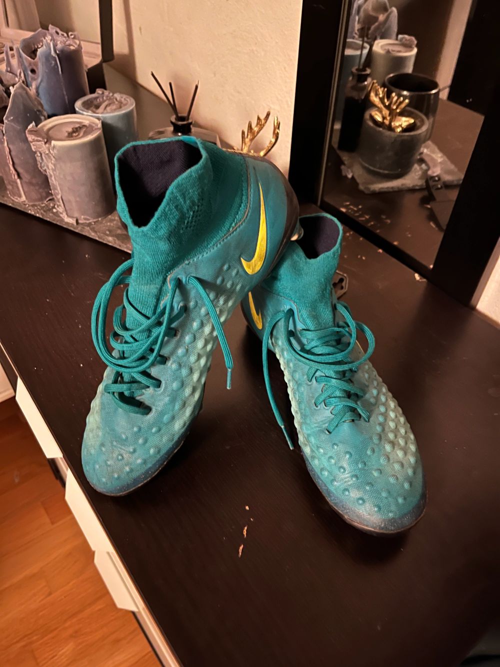 Grön Fotbollsskor - Nike | Plick Second Hand