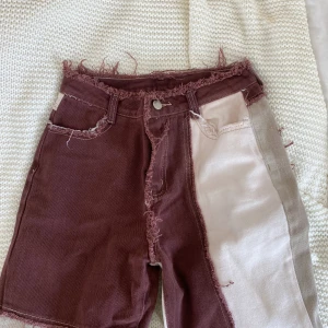 Patchwork jeans - Snygga patchwork jeans i olika nyanser! Nyskick