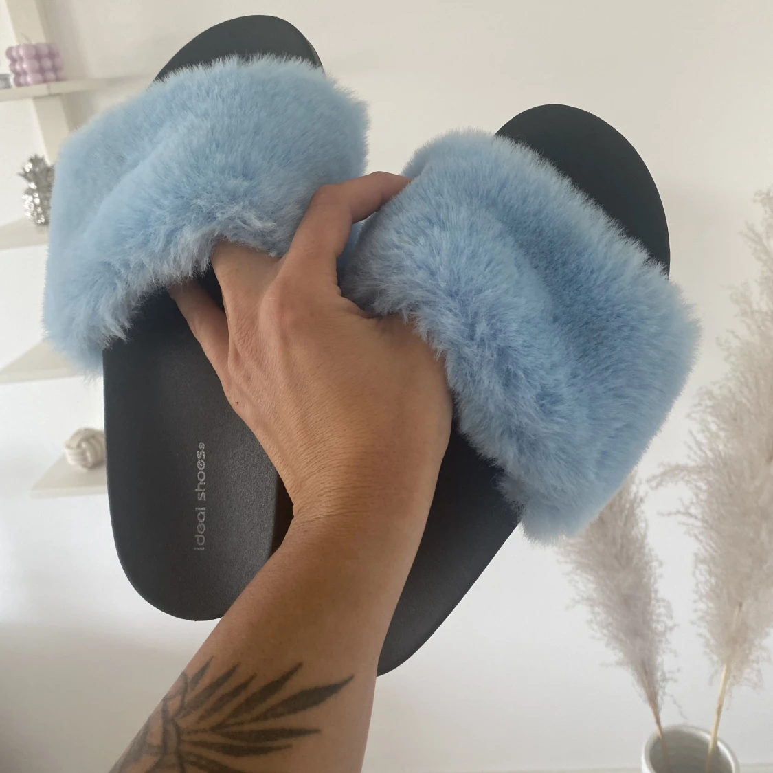 Fluff tofflor stl 41 *supersköna*