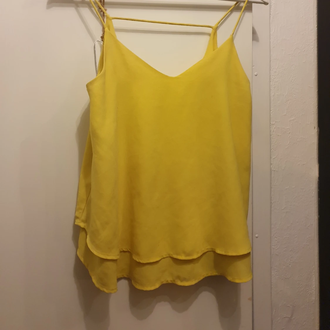 Gult somrigt linne - 90