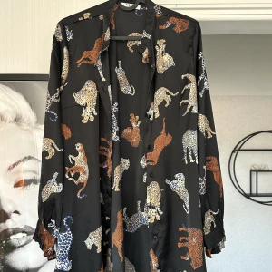 Tunika - Snygg tunika från pieces storlek 36. 