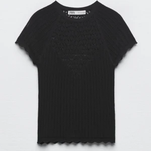 Zara topp  - Jättesnygg tröja från zara! Aldrig använd och har lappen kvar! 