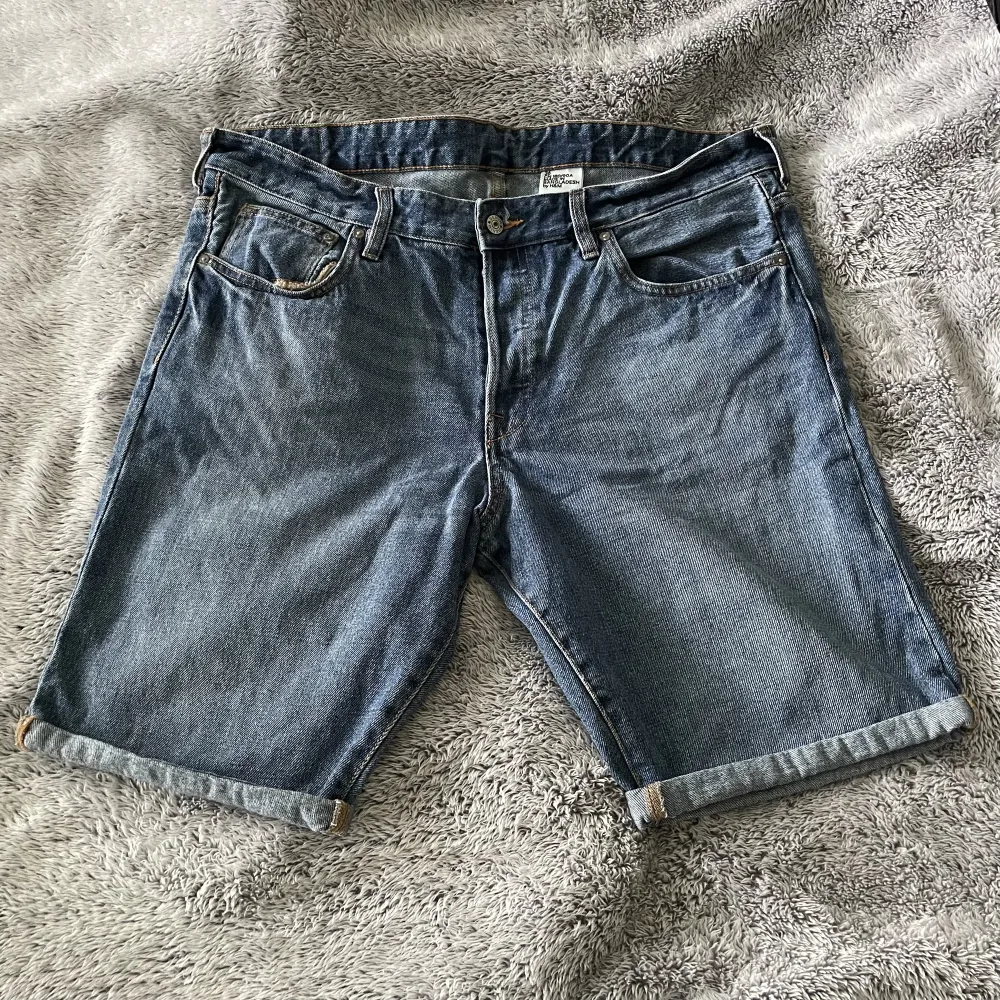 Sköna jeansshorts från h&m. Shorts.