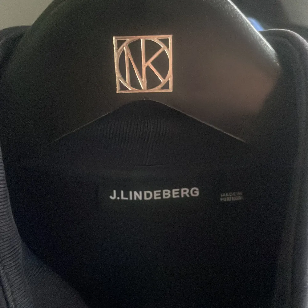 J.Lindeberg half zip tröja stl S. Kan tänka mig att gå ner i pris🍾💯. Tröjor & Koftor.