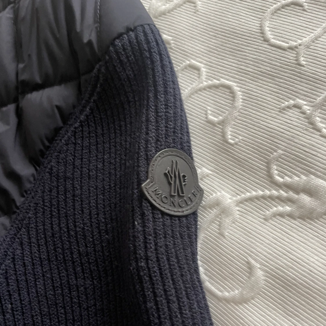 Moncler Cardigan - 90