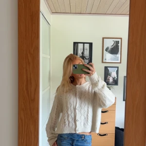 Stickad kofta - Jätte fin stickad kofta 💕