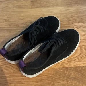 Eytys - Sneakers från eytys modell mother suede svarta. Storlek 38