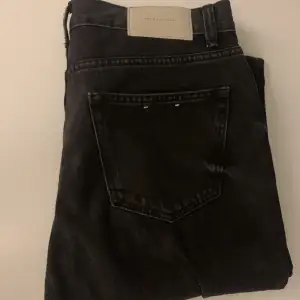Sköna jeans. (Säljs inte längre!) Model: Straight