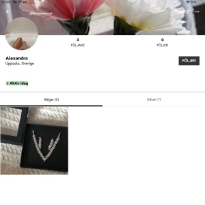 In och följ - Hej jag har ett konto där jag säljer så gå in och följ✨