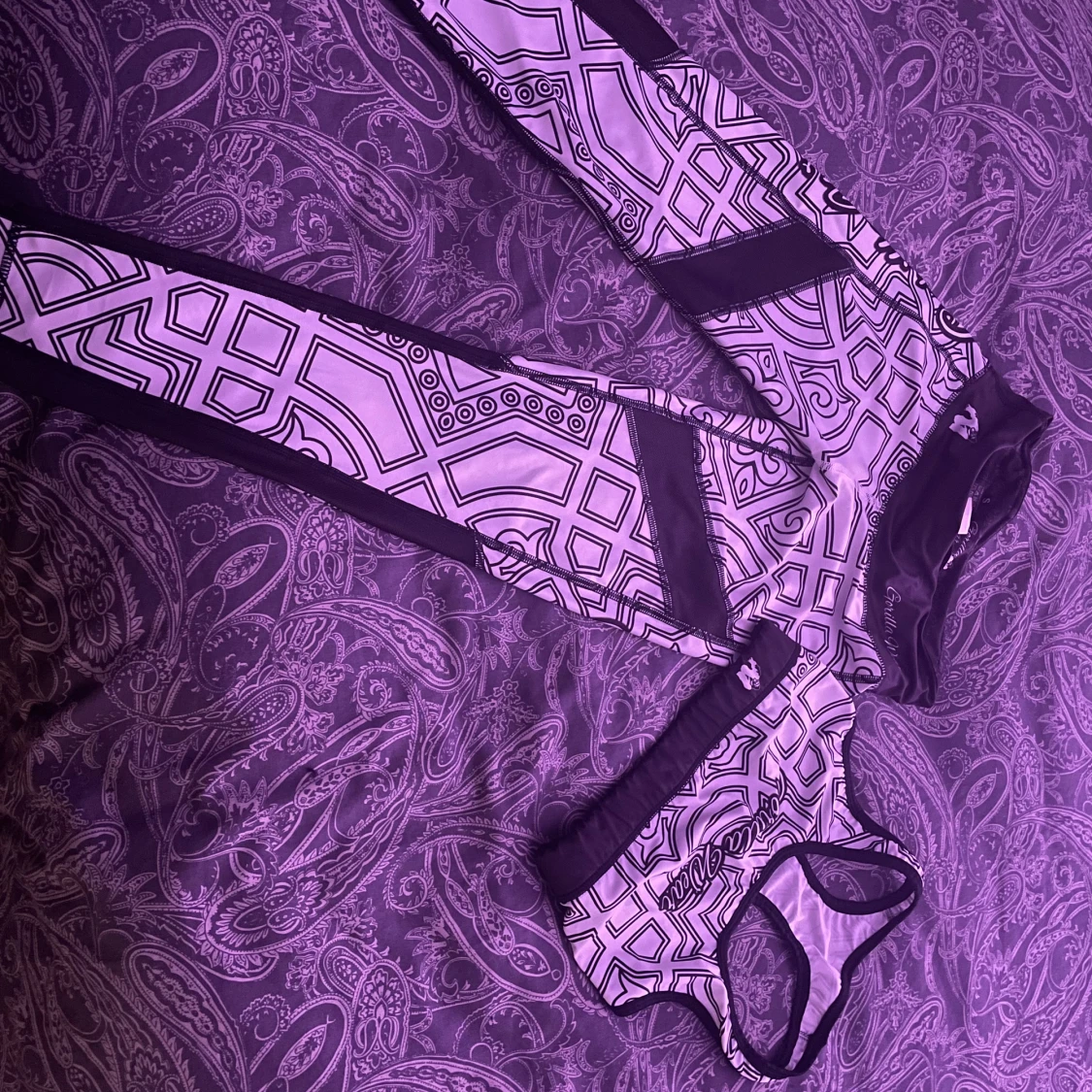 Gorilla Wear training set