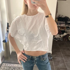 Somrig topp🌼💞 - Så söt somrig topp, säljer pga för stor så passar en storlek M bättre💞