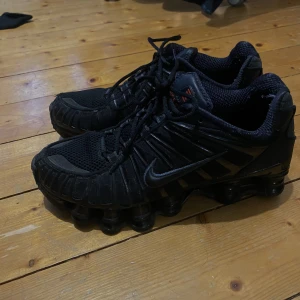 Nike shox - Väldigt bra skick, andvänt fåtal gånger