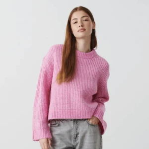 Stickad tröja från Gina  - Superfin stickad tröja! Nyskick!!