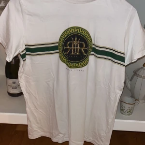 River island t shirt  - River island t shirt i gott skick