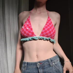 Vattenmelon bikini topp - Virkad topp i rosa, rött, vitt och grönt med pärlor på snöret, fin och bekväm bikini till sommaren ♡