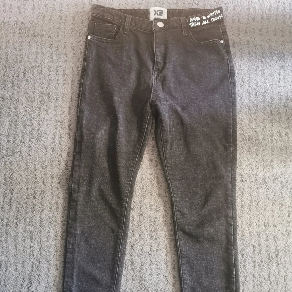 Svarta jeans  - 90