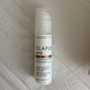 Olaplex 9 - Säljer denna då jag råkade köpa en för mycket! Helt oanvänd