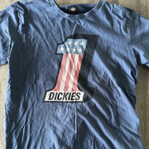 Dickies T-shirt  - Dickies T-shirt i storlek XL