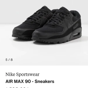 Nike airmax säljs!  - Säljer Nike airmax 90 skor. Använda två gånger går för 1500 säljer dem för 500kr storlek 41 kommer med box 
