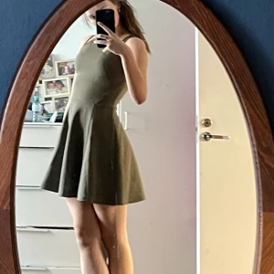 . - Green Dress for summer☀️