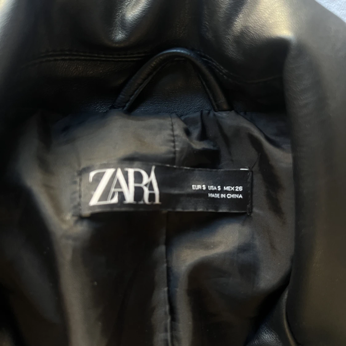 Skinnjacka från zara - 90