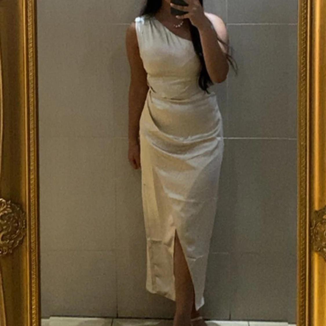 H&M silke klänning  - 91