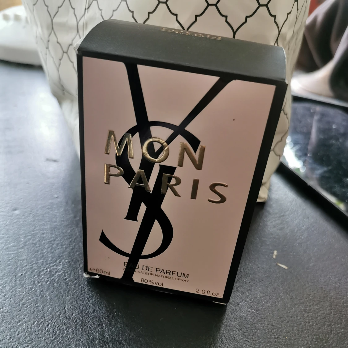 60 ml äkta ysl 