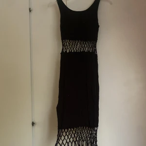 Festival klänning - Festival klänning från HmXCoachella kollektionen. Använd 1 gång. Perfekt till festivaler som way out west.