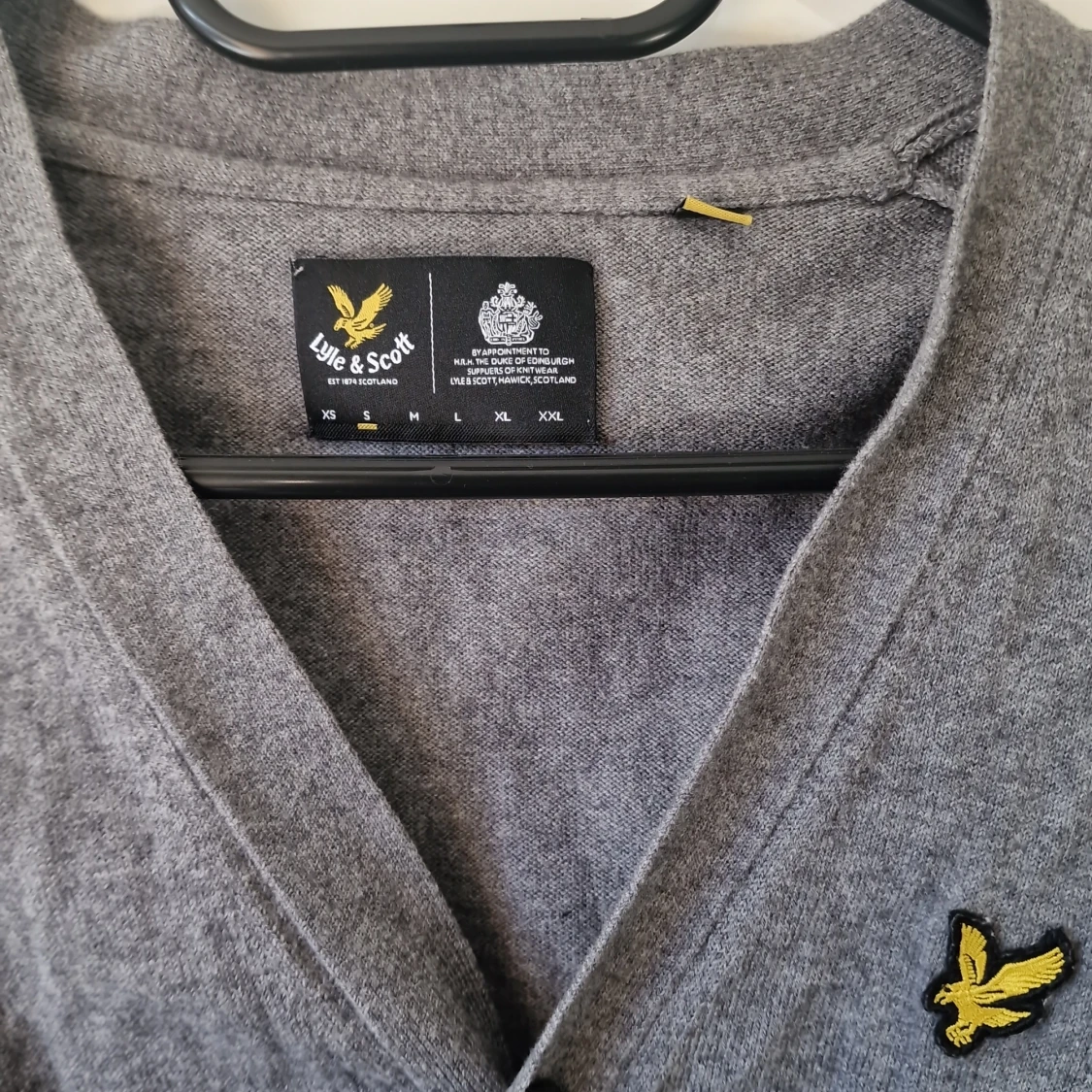Grå kofta Lyle & Scott - 91