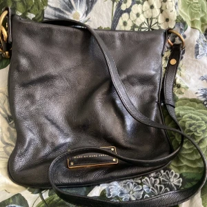 Marc By Marc Jacobs  - Söt och fin axelväska använt skick 