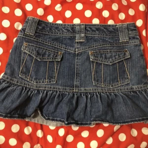 Y2K Denim Miniskirt  - super söt miniskirt! skriv vid intresse eller om du har frågor💗