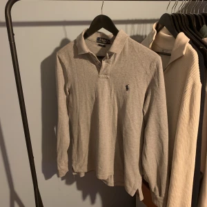 Polo Ralph Lauren  - Skitsnygg ”Rugby” tröja från polo. 