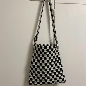 Egen gjord väska  - En bomull väska som är gjord av mig, den är inte använd och gjord för att säljas. 