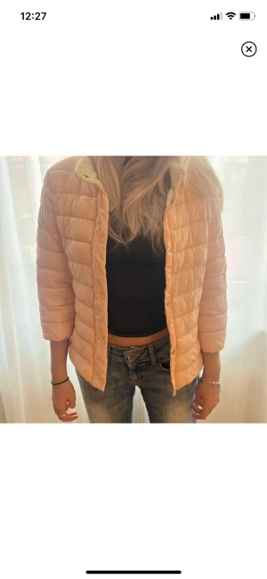 Trekvarts jacka - Jättefin rosa trekvartsjacka! ❤️Superbra skick(lånade bilder)