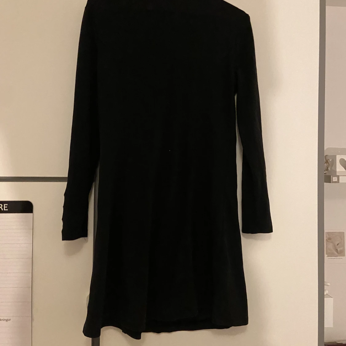 Svart klänning från Chiara forthi  - 91