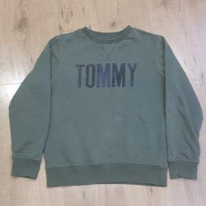 Tommy himfiger  Brand hoodie  Good condition