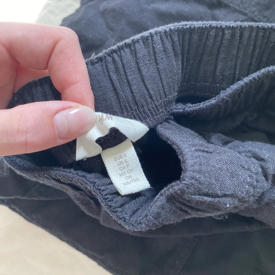 Svarta linnebyxor  - 91