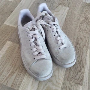 Adidas stan smith - Ljusrosa sneakers från adidas, stan smith