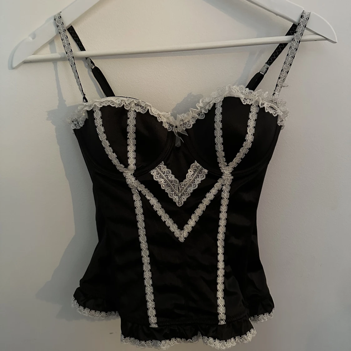 Svart korsett linne