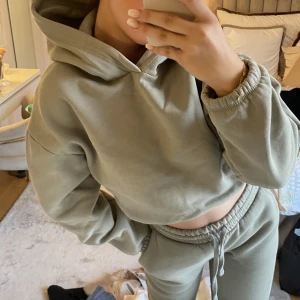 Mjukissett - Mjukissett från zara så skönt! 150kr för båda delar eller 100kr för en del💓