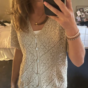 Tröja/kofta - Säljer denna fina tröjan❤️