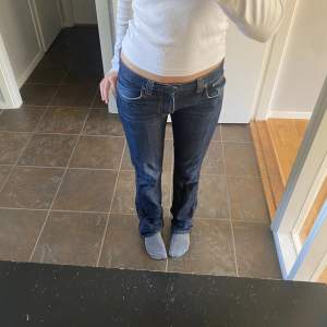 Sällan använda jeans 