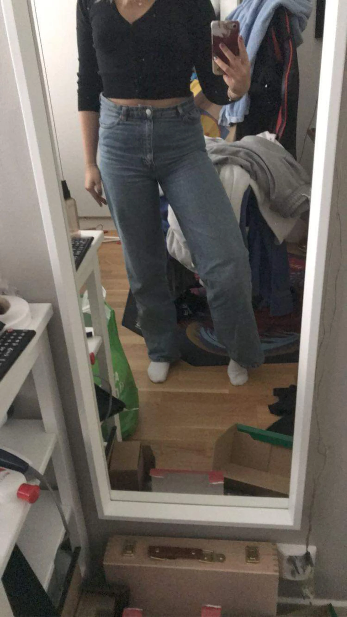 Monki stretchjeans w28! - 90