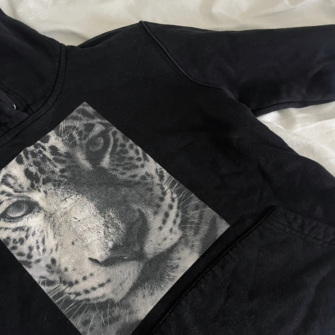 The cool elephant hoodie - 90