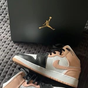 Jordans - Säljer mina Jordan  från soulout. 