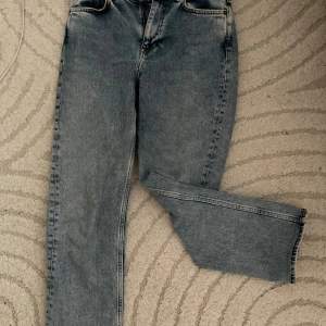 &other stories jeans