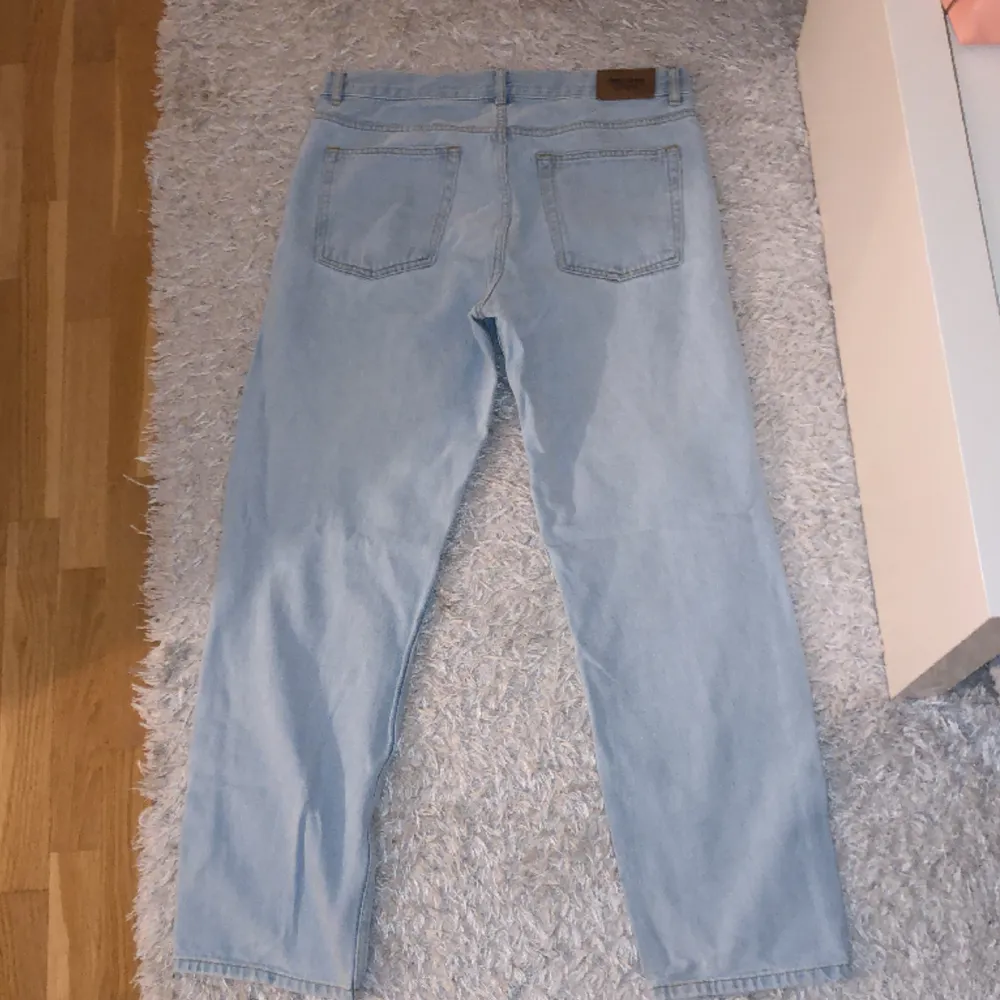 SWEET SKTBS Lose jeans, Storlek 32/M. Jeans & Byxor.