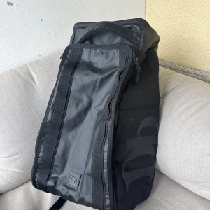 Douchebag - Rymmer 30L🖤